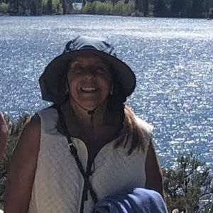 Meet your Posher, Joann